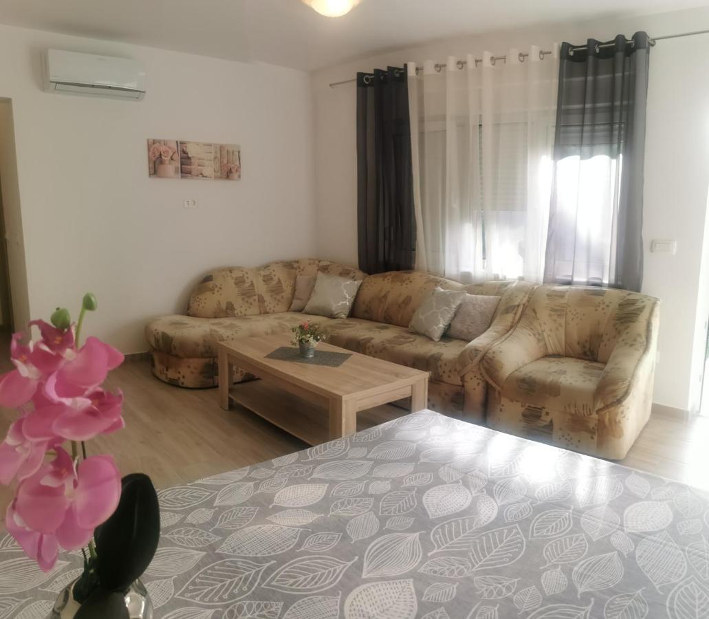 Apartments Slisko Πόρετς Εξωτερικό φωτογραφία